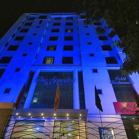 The Senator Hotel Kalkutta Exterior foto